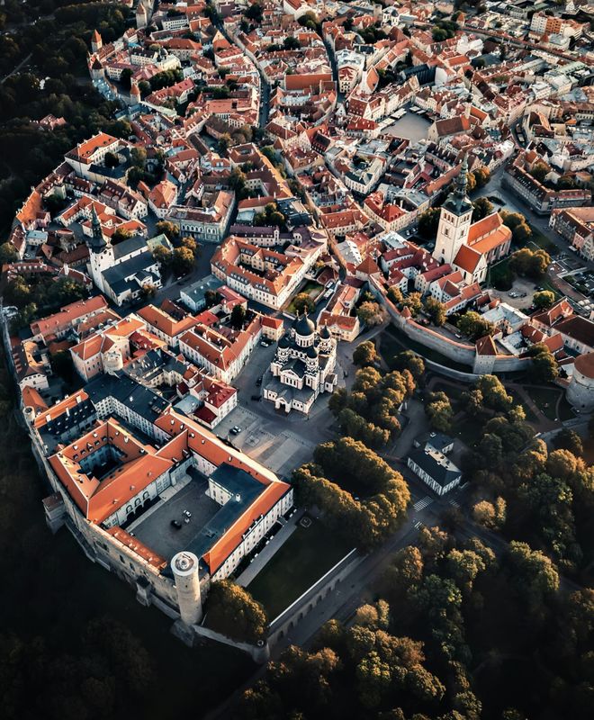 、冰瀑探险与温泉SPA！爱沙尼亚玩法全攻略开元ky棋牌不止电影取景地更有中世纪古堡(图45)